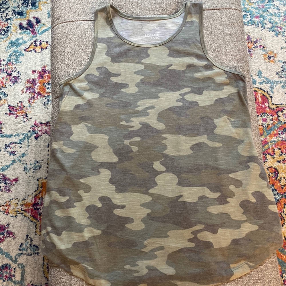 So Tank Top Size Small Rarely Worn
